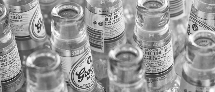 Zetten labels op laag-in-alcoholdrankjes aan tot meer drinken?